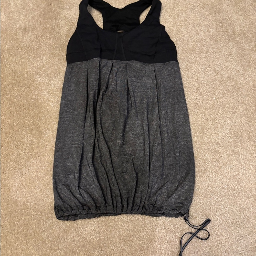 Lululemon Black and Gray Women's Tank